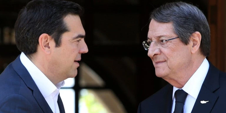 Επαφές Αναστασιάδη με Τσίπρα και Κουμουτσάκο για τους τουρκικούς τσαμπουκάδες